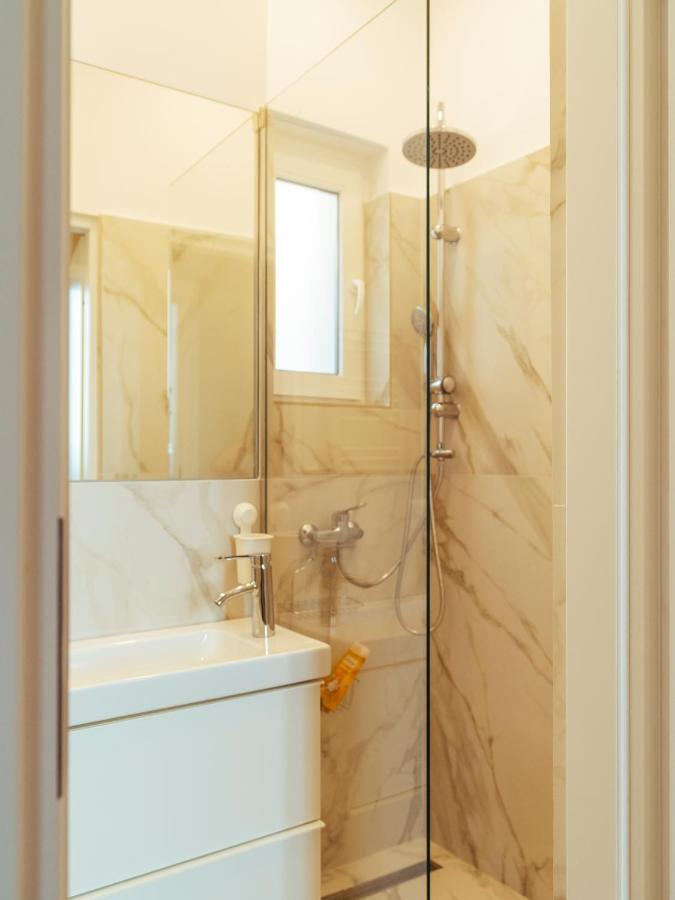 Beautiful Apartment - Top Location - Amazing Balcony Bucarest Exterior foto
